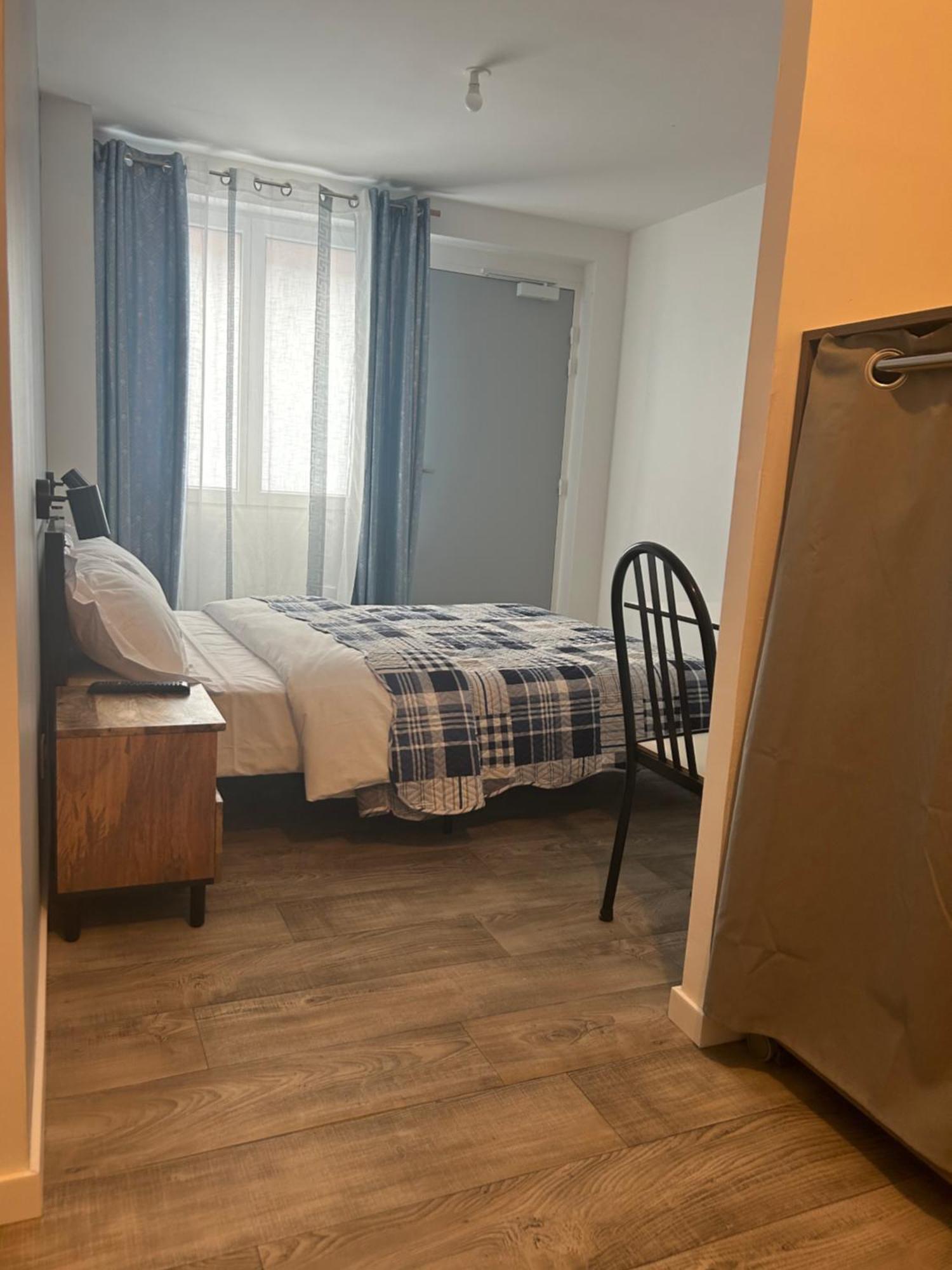 Hotel Saint - Charles Rambouillet Eksteriør billede